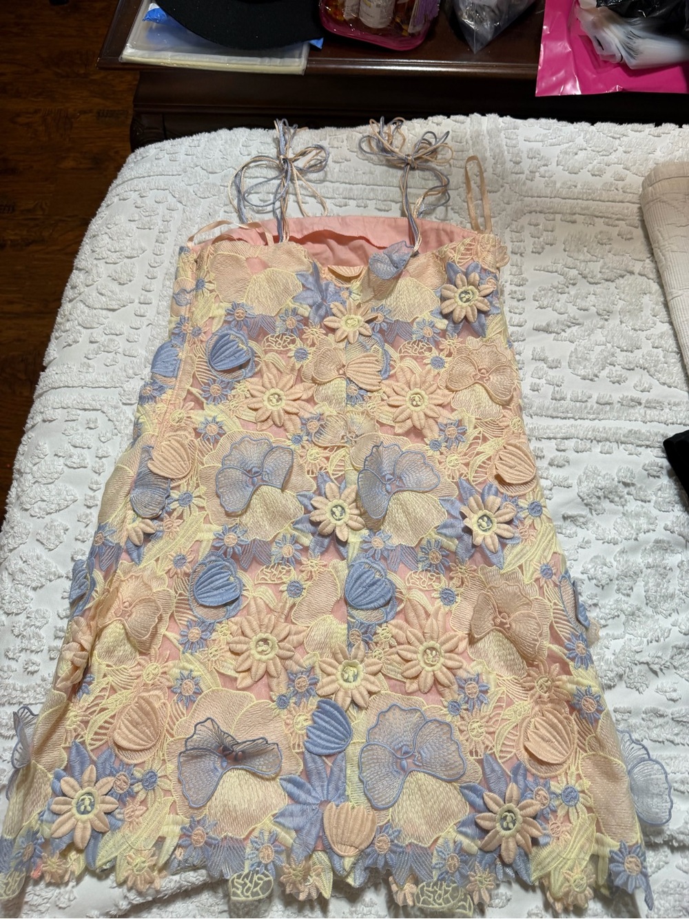 ASOS Luxe 3D Pastel Floral Lace Mini Dress, Sz 8 Designer Dress, Like New - Picture 4 of 8